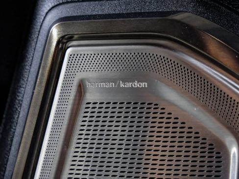 Used 2019 RAM 2500 Limited AWD/4WD image 36