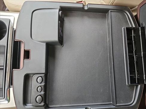 Used 2014 RAM 2500 Laramie w/ Convenience Group image 14