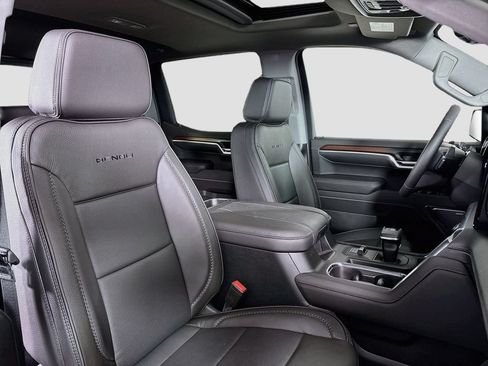 New 2026 GMC Sierra 1500 Denali AWD/4WD image 29