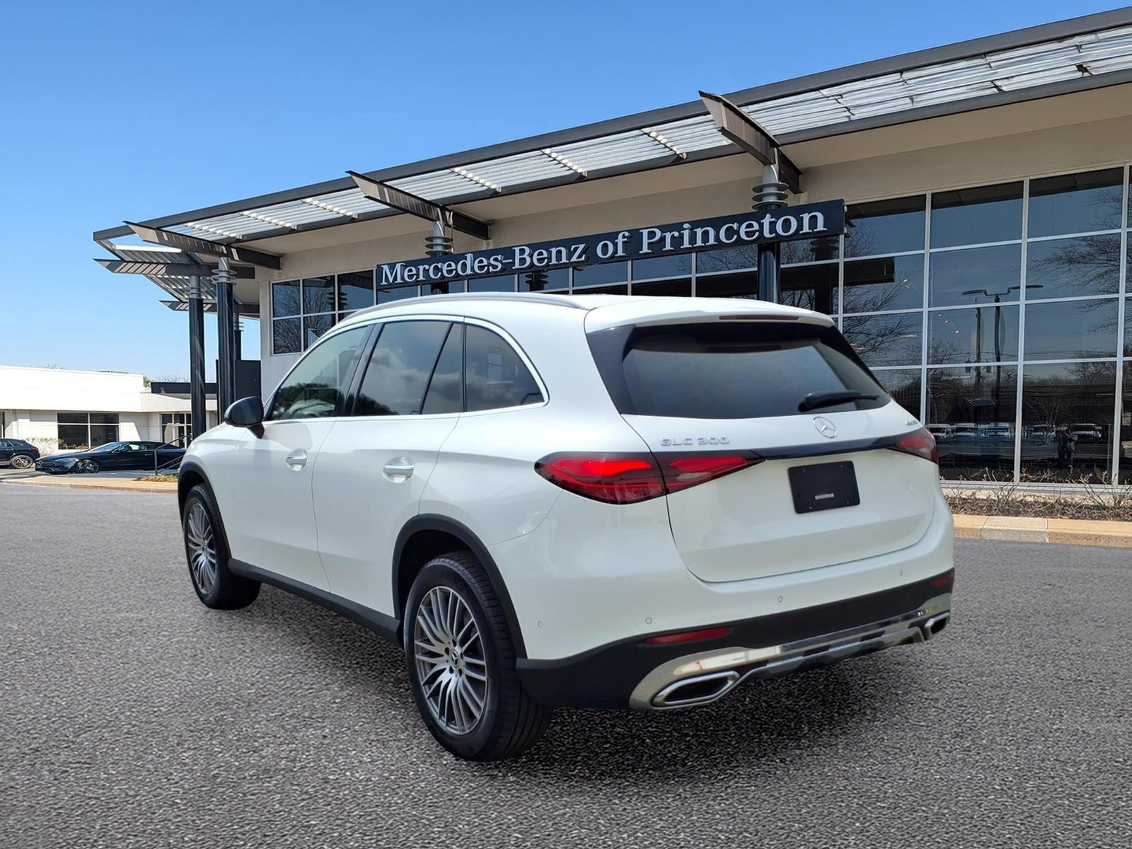 Certified 2023 Mercedes-Benz GLC 300 4MATIC image 5