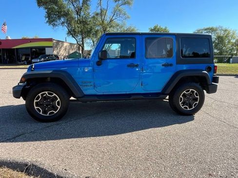 Used 2015 Jeep Wrangler Unlimited Sport w/ Quick Order Package 24S image 2