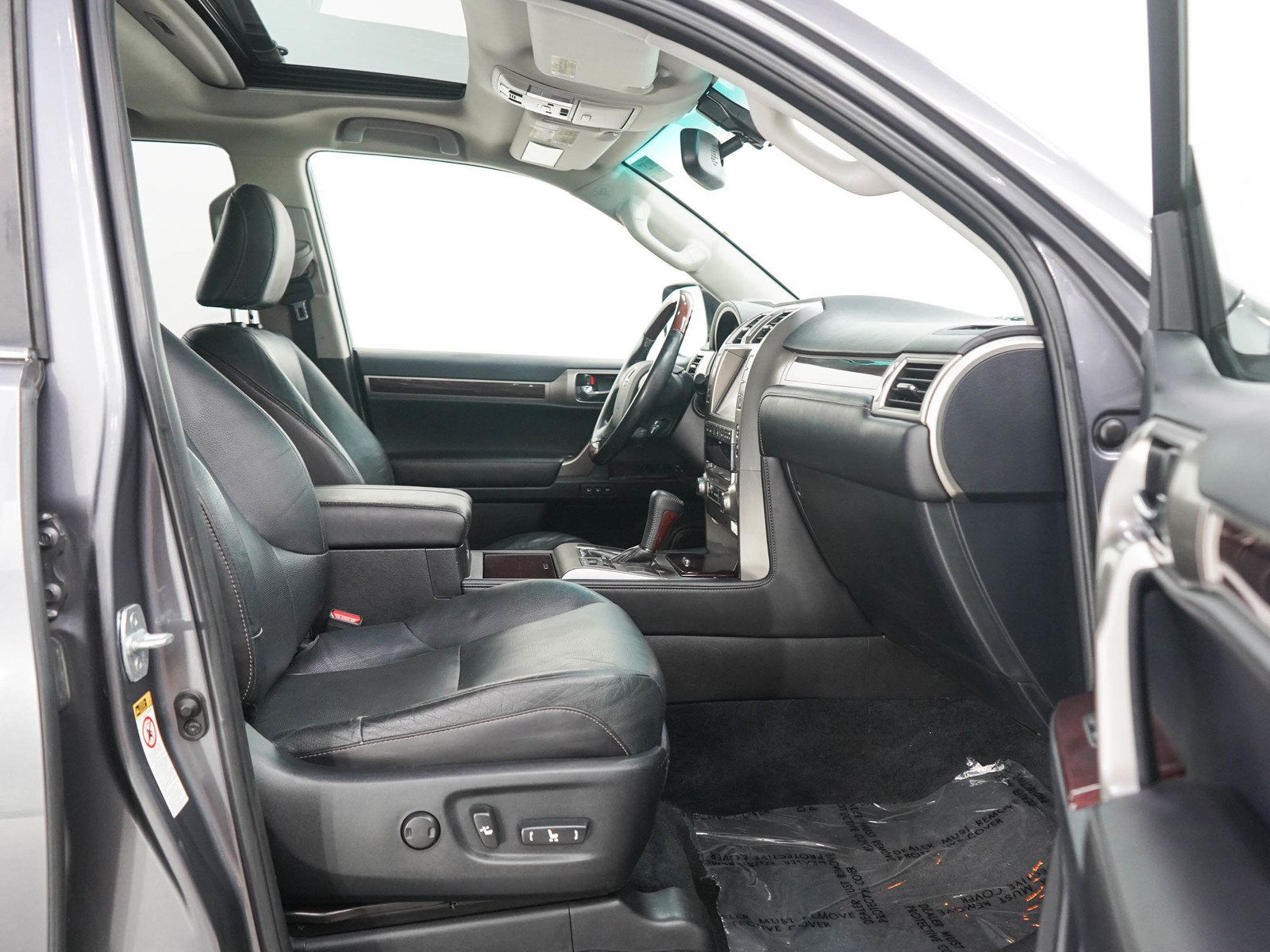 Used 2015 Lexus GX 460 w/ Premium Package AWD/4WD image 11