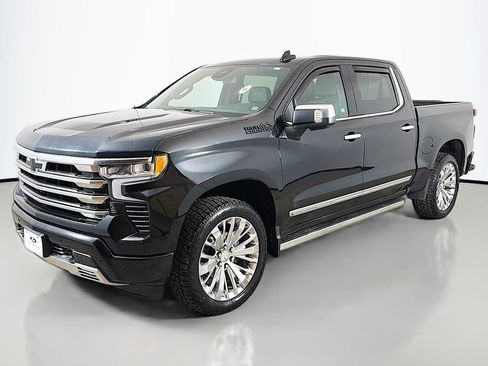 Used 2023 Chevrolet Silverado 1500 High Country AWD/4WD image 13