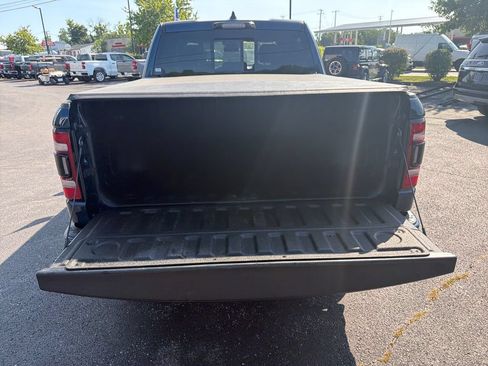 Used 2022 RAM 1500 Limited AWD/4WD image 10