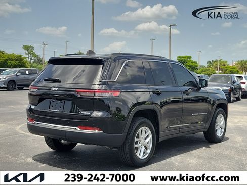 Used 2025 Jeep Grand Cherokee Laredo X RWD image 6