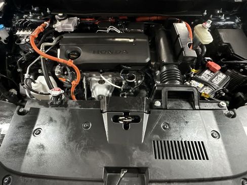 Used 2025 Honda CR-V Sport-L image 12