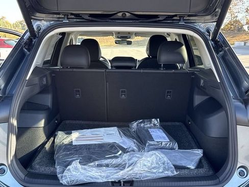 Used 2026 Volkswagen Tiguan SE FWD image 10