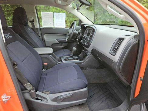 Used 2019 Chevrolet Colorado W/T w/ WT Convenience Package RWD image 27