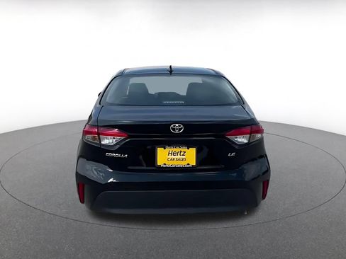 Used 2025 Toyota Corolla LE FWD image 11