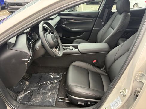 Certified 2025 MAZDA MAZDA3 s image 30