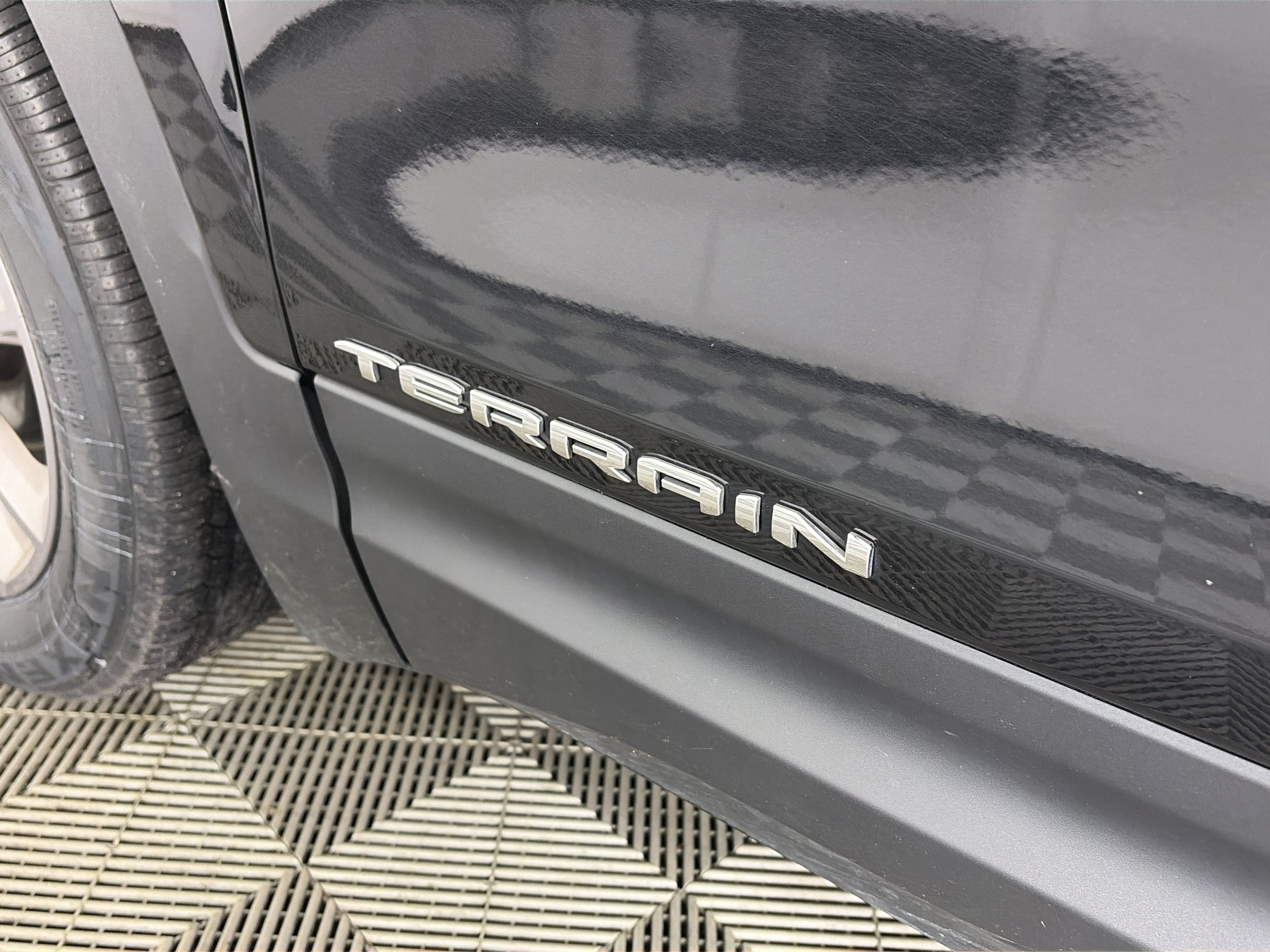 Certified 2024 GMC Terrain SLT AWD/4WD image 20