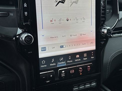 New 2026 RAM 2500 Limited image 31