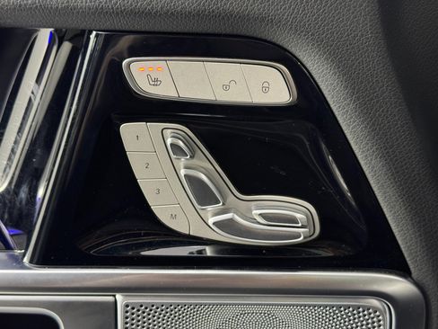 Used 2021 Mercedes-Benz G 550 w/ AMG Line image 18