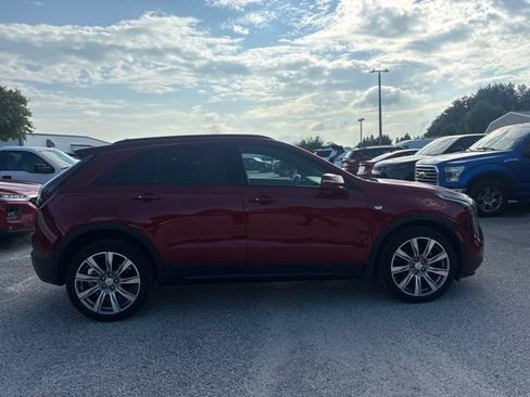Used 2019 Cadillac XT4 Sport AWD/4WD image 4