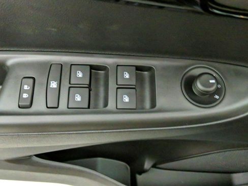 Used 2022 Chevrolet Spark LT FWD image 21
