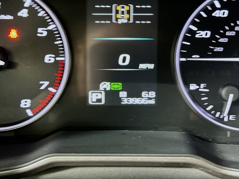 Used 2022 Subaru Outback Limited AWD/4WD image 19