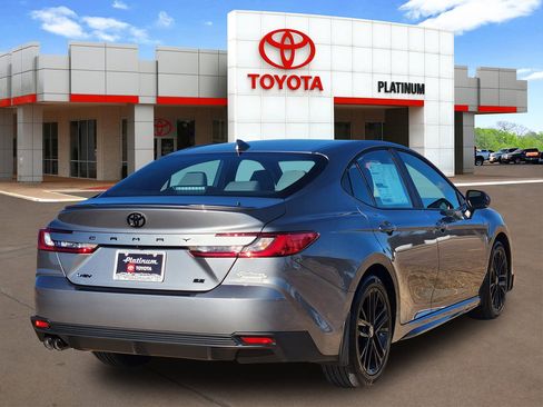 New 2026 Toyota Camry SE w/ Convenience Package image 4