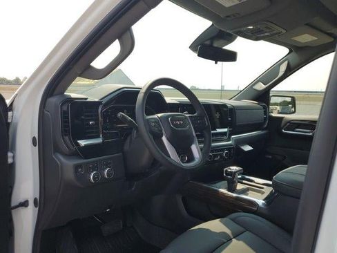 New 2026 GMC Sierra 1500 Elevation w/ Elevation Premium Package AWD/4WD image 19