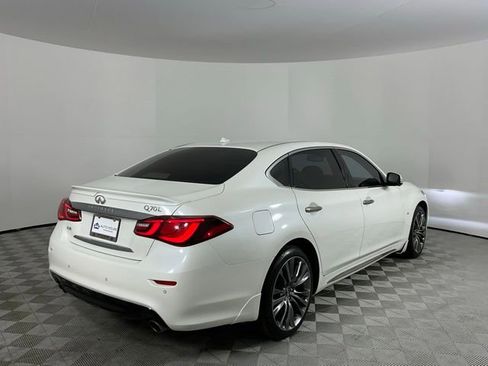Used 2018 INFINITI Q70 L 3.7 image 5