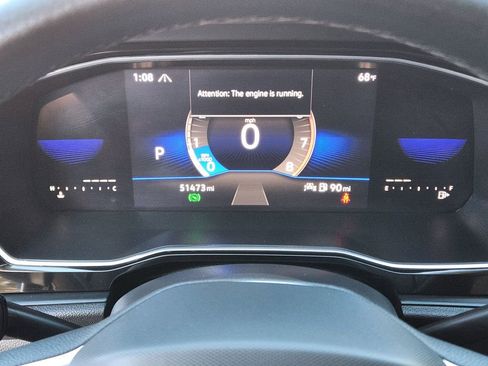 Certified 2022 Volkswagen Jetta SE w/ Panoramic Sunroof Package image 17