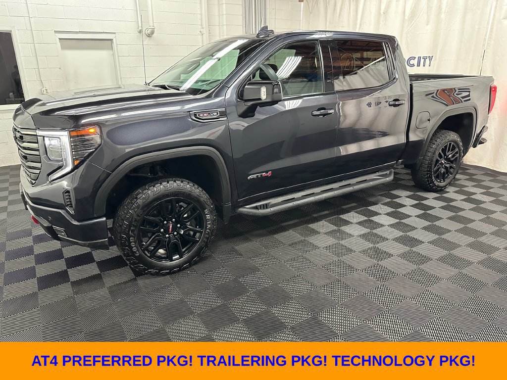 Used 2024 GMC Sierra 1500 AT4 w/ Technology Package AWD/4WD image 1