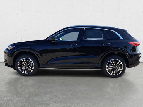 New 2026 Audi Q5 Premium AWD/4WD image 8