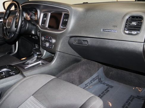 Used 2022 Dodge Charger R/T w/ Blacktop Package image 67