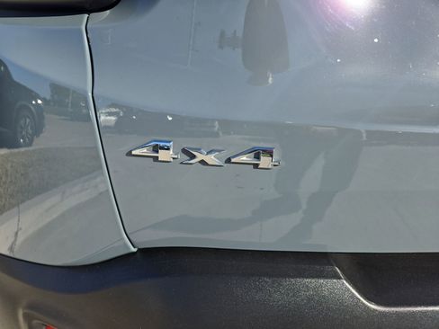 Used 2018 Jeep Renegade Latitude image 42