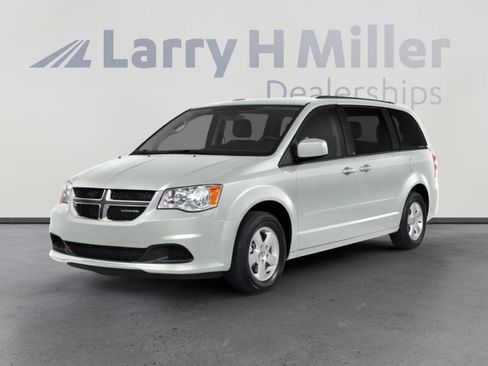 Used 2015 Dodge Grand Caravan American Value Package w/ UConnect Hands-Free Group image 1