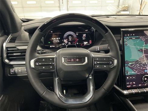 New 2026 GMC Acadia Elevation image 34