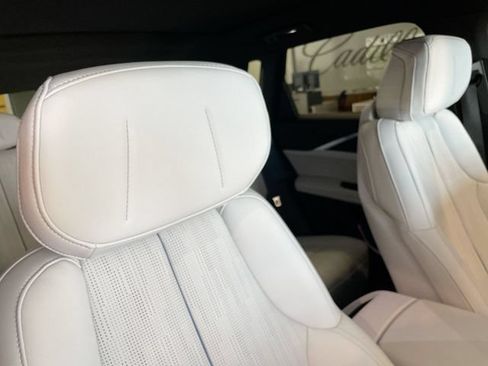 Certified 2024 Cadillac Lyriq Sport AWD/4WD image 20