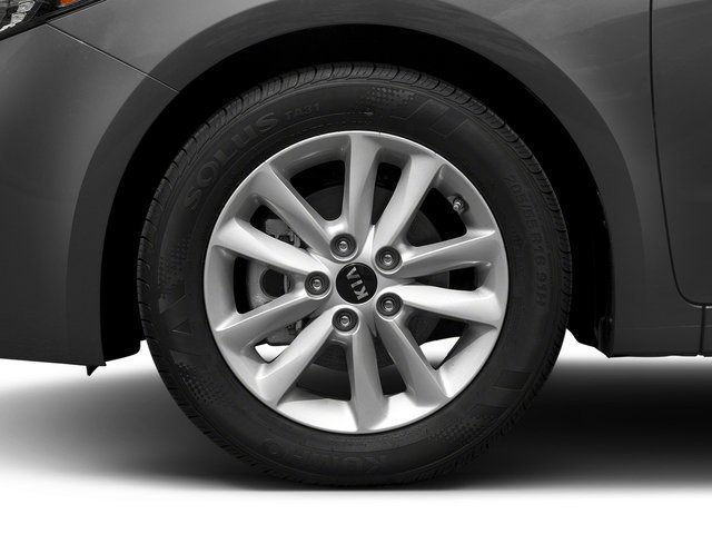 Used 2017 Kia Forte S FWD image 14