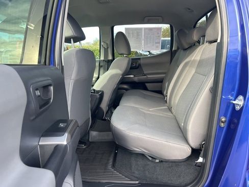 Used 2023 Toyota Tacoma SR5 image 15