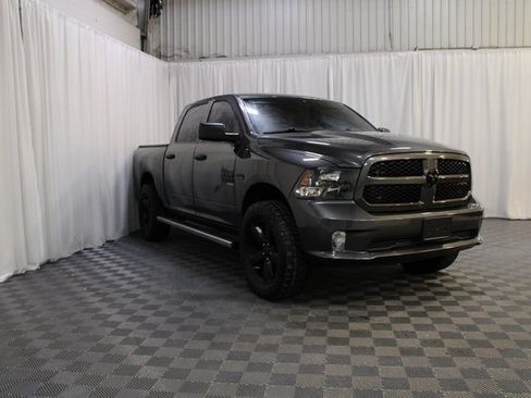 Used 2019 RAM 1500 Express w/ Express Value Package image 28