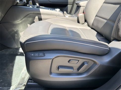 New 2025 MAZDA CX-5 AWD 2.5 S w/ Preferred Package image 12