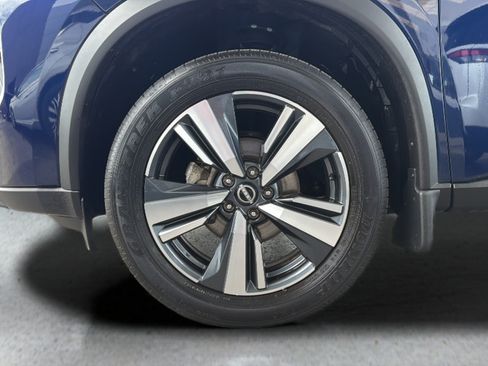 Certified 2024 Nissan Rogue SL w/ SL Premium Package AWD/4WD image 29