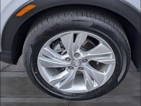 Used 2024 Buick Encore GX Preferred w/ Comfort Package FWD image 24