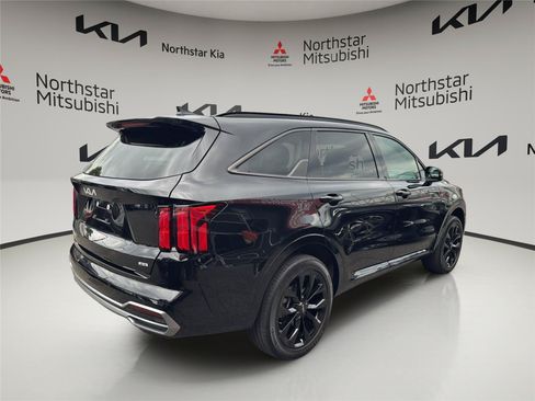 Used 2023 Kia Sorento SX AWD/4WD image 5