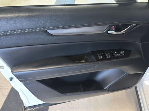 Used 2021 MAZDA CX-5 Touring image 12