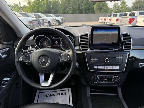 Used 2017 Mercedes-Benz GLS 450 4MATIC image 23