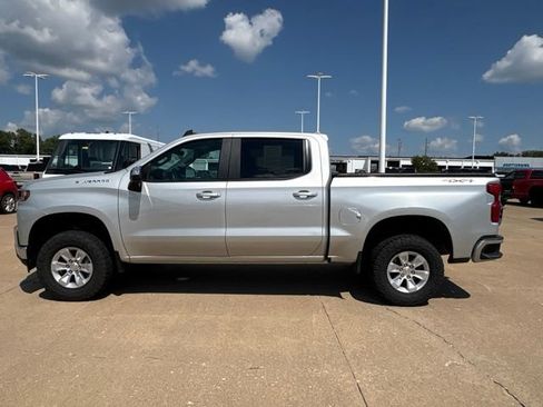 Used 2020 Chevrolet Silverado 1500 LT AWD/4WD image 7