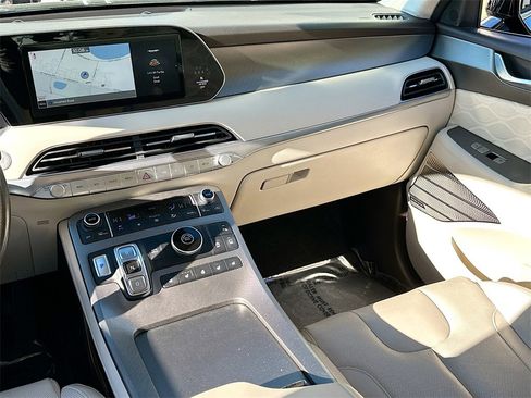 Used 2020 Hyundai Palisade Limited image 25