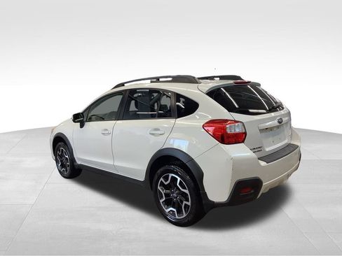 Used 2016 Subaru Crosstrek 2.0i Premium AWD/4WD image 3