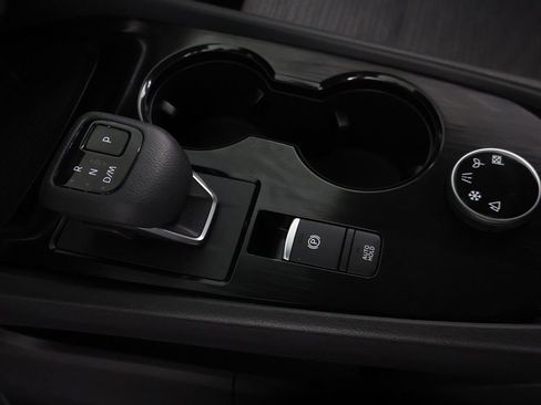 Used 2023 Nissan Rogue SV AWD/4WD image 42