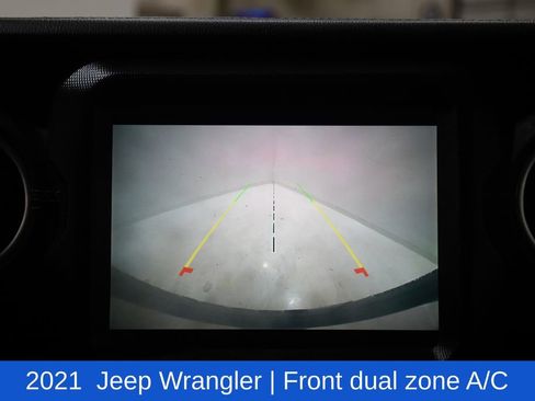 Used 2021 Jeep Wrangler Unlimited Sahara image 17