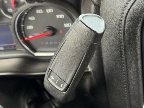 Used 2020 Chevrolet Silverado 2500 LT w/ Convenience Package image 22