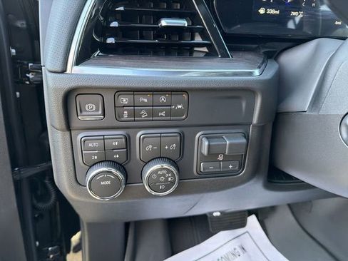 New 2026 Chevrolet Tahoe Premier w/ Sun And Tow Package AWD/4WD image 18