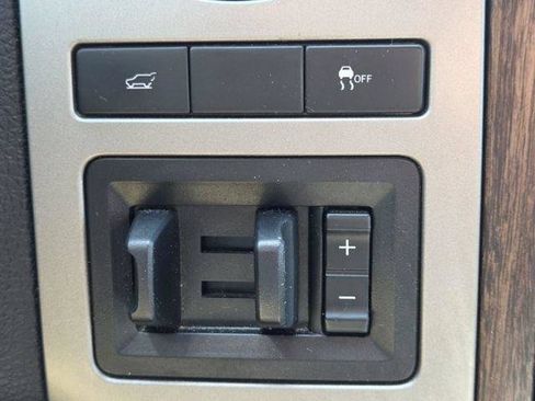 Used 2017 Ford Expedition King Ranch RWD image 30