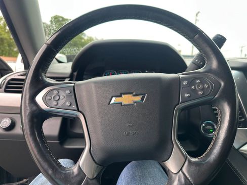 Used 2019 Chevrolet Tahoe LT AWD/4WD image 32