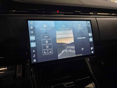 Certified 2024 Land Rover Range Rover Sport Dynamic SE image 30